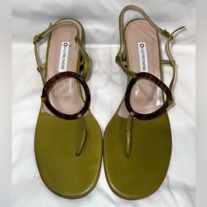L’autre Chose green sandal heels